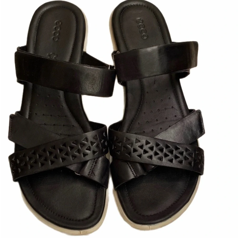 ECCO Felicia Women’s Black Leather Slide Sandals Size 40